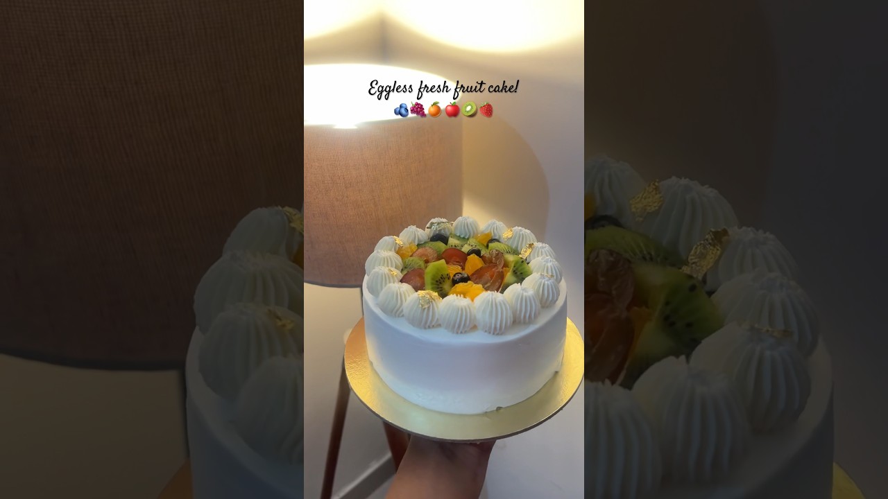 Love for fruit cakes
