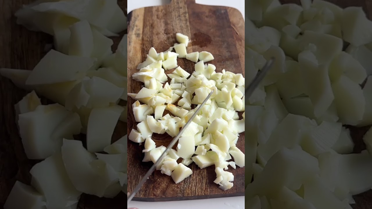 Creamy egg sandwich