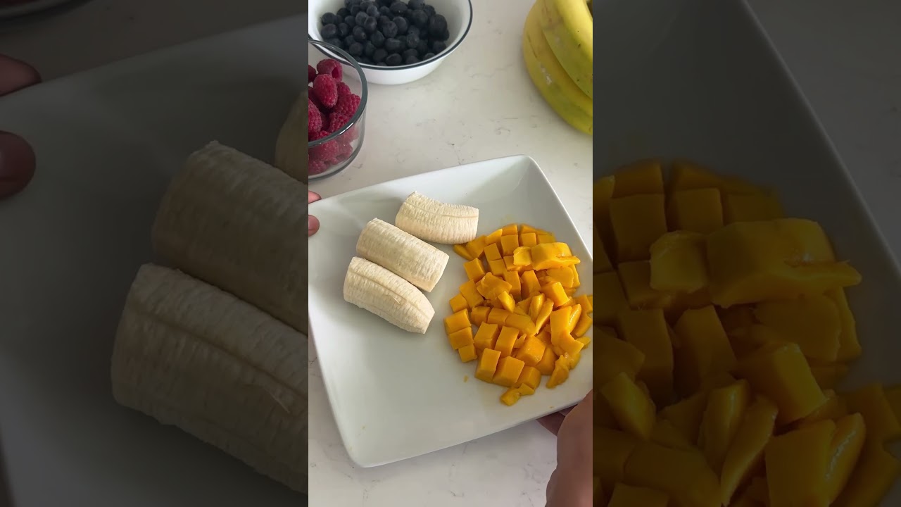 Healthy smoothie bowl