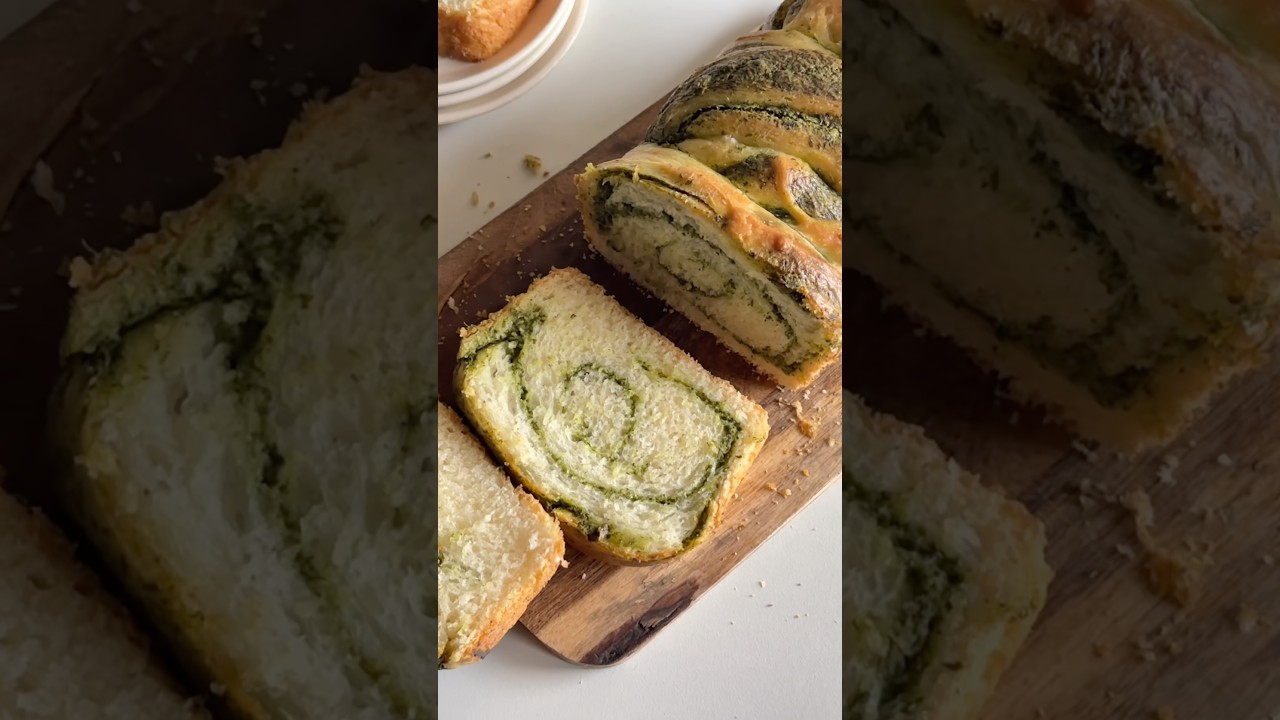 Pesto babka