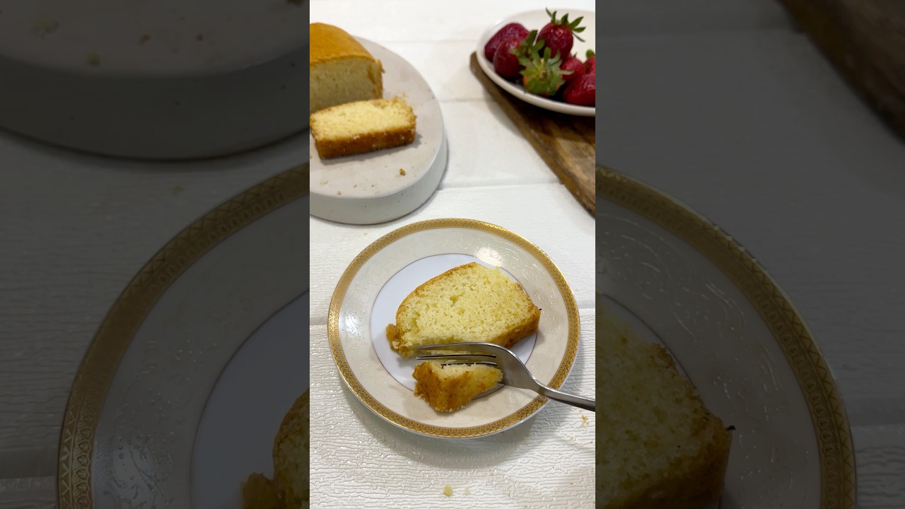 Eggless vanilla tea cake