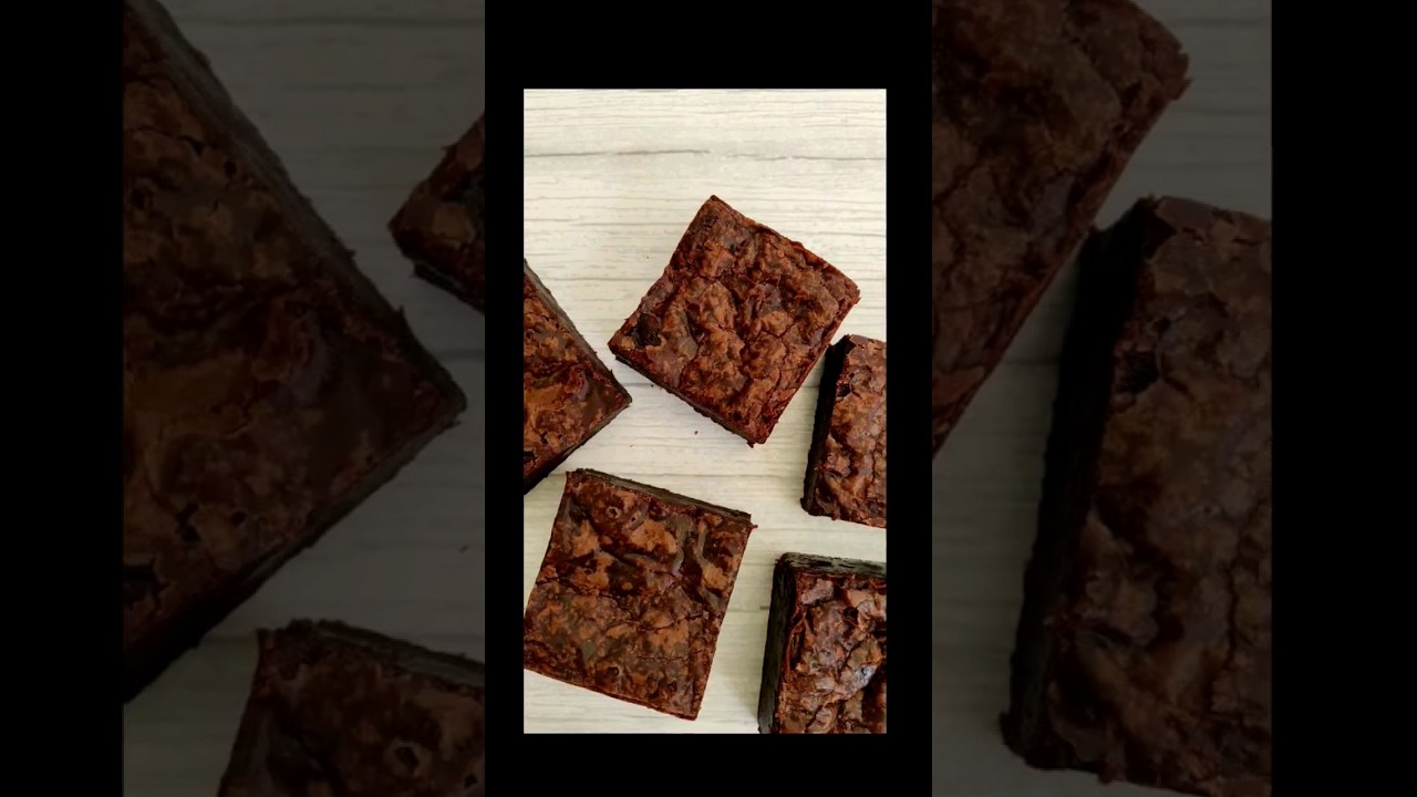 Fudgy Eggless Brownies