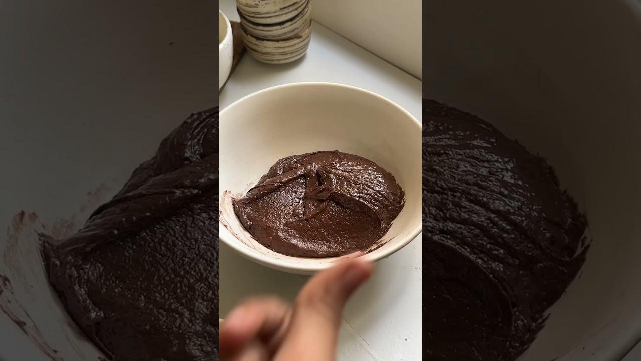 Marble cake at home
